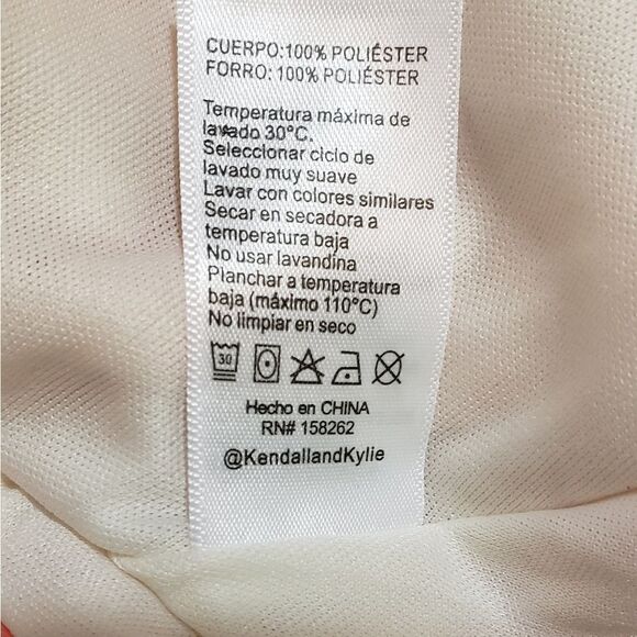 Kendall + Kylie Floral Skirt - Picture 7 of 7